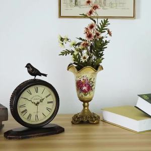 Vintage Style Clocks Cabinet Desktop Clocks American Country Style Iron Art Silent Table Clock Fashionable Personality European Desktop Clock Bedside Table Bird Clock Desk Alarm Clock