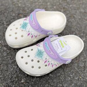 Giày dép crocs - dép sục nhựa crocs in hình Bông tuyết cho bé gái chống thấm nước chống trơn trượt chống hôi chân hàng nhà máy xuất xịn đầy đủ hộp hoặc túi crocs