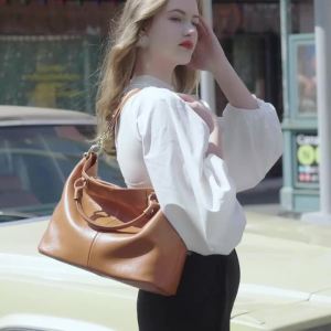 High-end Top Layer Cowhide Womens Handbag European and American Fashion Genuine Leather Womens Bag Single Shoulder Crossbody Tote Bag