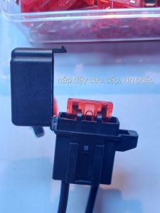 Hộp cầu chì có nắp đậy chống nước kèm cầu chì chân to từ 10a đến 30a dành cho ô tô xe máy