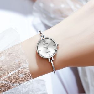 MUNCHX đồng hồ hình vuông Đồng hồ ngọc trai Có thể điều chỉnh Thiết kế mở Đồng hồ nữ Sáng tạo Quà tặng Đồng hồ đeo tay dành cho phụ nữ