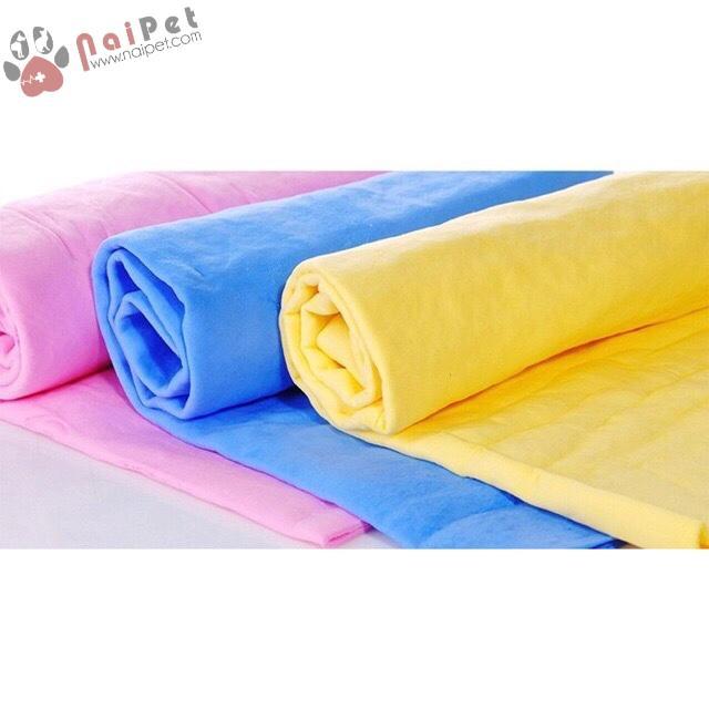 Kh%C4%83n%20Si%C3%AAu%20Th%E1%BA%A5m%20Si%C3%AAu%20H%C3%BAt%20N%C6%B0%E1%BB%9Bc%20Clean%20Cham%20Cho%20Ch%C3%B3%20M%C3%A8o%20-%20Image%207