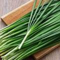Daun Kucai Segar 1 kg. 
