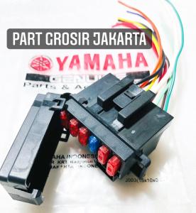 BOX KEDUDUKAN RUMAH SEKRING SIKRING FUSE PIUS YAMAHA NMAX N MAX 155 VVA AEROX XMAX X MAXLEXI PNP CBR KODE 2DP MURAH BARU ORIGINAL ASLI YAMAHA