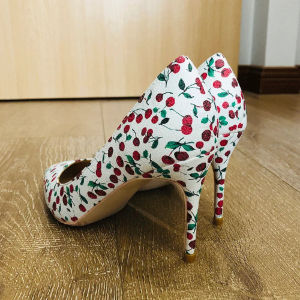Tikicup ผลไม้พิมพ์ผู้หญิงสีขาวเคลือบแหลมนิ้วเท้ารองเท้าส้นสูงขนาดบวก33-45สุภาพสตรีน่ารักกริชปั๊มแฟชั่นรองเท้าชุด