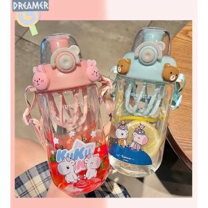 กระบอกน้ำแบบมีสายสะพาย กระติกน้ำเด็กพร้อมหลอดซิลิโคนขวดน้ำเด็กหมี 1100ml