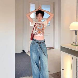 เสื้อครอปสีแอปริคอทสไตล์เท่ๆ