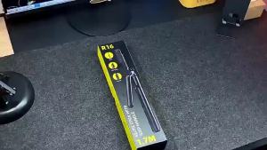 Wireless Bluetooth Selfie Stick 1.7M Tripod Stand with Bluetooth Remote Anti-shake Mobile Phone Stand Live Phone Holder for Smartphone