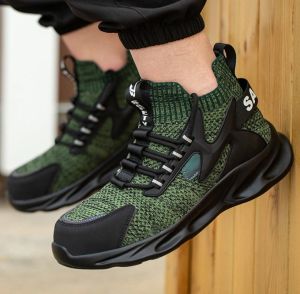Sepatu Safety Sneakers Ringan JBS 712 Ujung Baja Anti Tusukan Paku