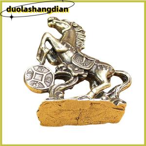 [Duola] รูปปั้นม้าทองเหลืองเหยียบบนเหรียญนำโชครูปปั้นฮวงจุ้ยโต๊ะเพชรประดับทองแดงบริสุทธิ์ของสะสมรูปปั้นสำนักงานในบ้านของจีน