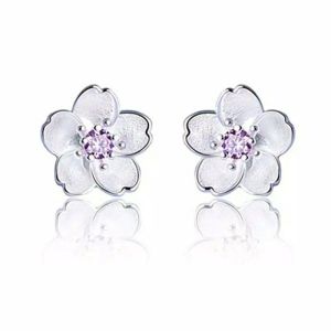 Anting Stud Bunga Sakura Berhias Zirkonia Elegan TINO TINO ERE226P