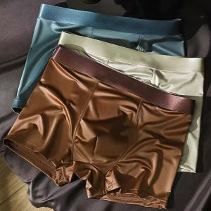 ชุดชั้นในผู้ชาย คุ้มค่า กางเกงทรงแบน ทนทาน ไม่มีความแน่น แฟชั่น 4 ชิ้น การระบายอากาศ เนียน เย็นสบาย