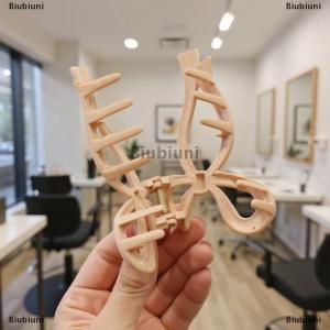 [COD] Biubiuni Silicone an toàn mềm cá mập Clip chống va chạm bảo vệ cho mặt sau của đầu chống mùa thu của phụ nữ tóc Claw Clip phụ kiện