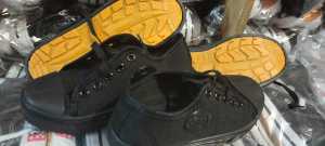 sepatu sekolah Anak Hitam Import NB BOOT Tali untuk TK/SD/SMP/SMU TERLARIS