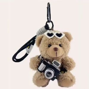 DIFF การ์ตูนลายการ์ตูน พวงกุญแจตุ๊กตาหมีแพนด้า Plushies ตุ๊กตาสัตว์ยัดไส้ พวงกุญแจหมีแว่นตา ของเล่นเด็กเล่น น่ารักน่ารักๆ ของขวัญเครื่องประดับอัญมณี