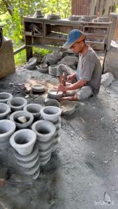 lumpang batu asli bubut lumpangnya saja