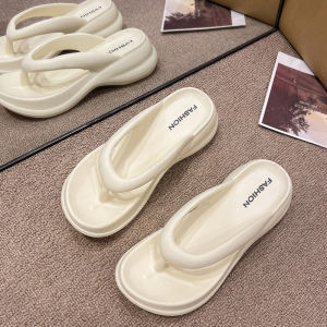 [Free Shipping] Celebrity-style summer height-increasing flip-flops for women suitable for indoor and outdoor wear fashionable thick-soled non-slip sandals versatile for the beach