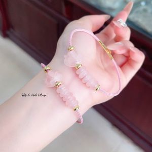 Vòng tay cáp ngũ điếu mix với linh vật phong thuỷ chất liệu bằng đá thạch anh hồng VT0123