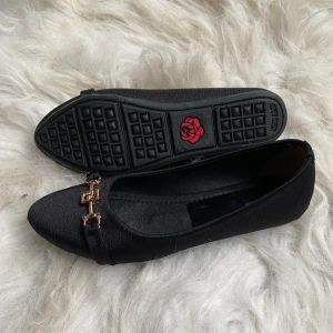 Flat Shoes Wanita Terbaru model simple 2024 KARINA