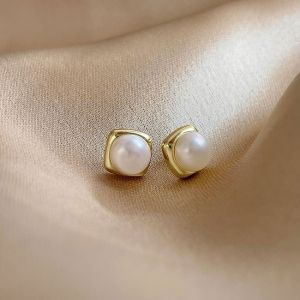 Korean Fashion Small Pearl Earrings Elegant Simple Earring Women Accessories Jewelry for Girls
