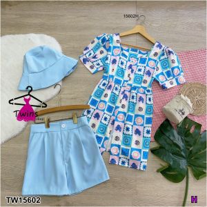 B15602 set 3 ชิ้น เสื้อแขนตุ๊กตาผ่าหน้าพิมลายกราฟฟิก + กางเกงขาสั้น + หมวกบัคเก็ต Set of 3 pieces: doll sleeve shirt with graphic print on the front +