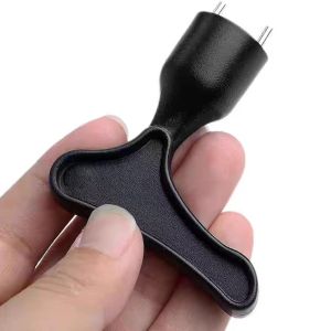 Dụng cụ tháo lắp đinh giày golf nhỏ gọn tiện lợi