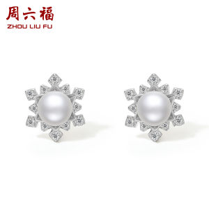ZHOU LIU FU 周六福 925 Khuyên tai bạc cho phụ nữ ngọc trai nước ngọt bông tai bông tuyết dễ thương khuyên nụ x0912438