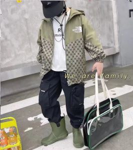 Áo khoác gió bé trai size đại Áo gió cho bé 5-12 tuổi 2 lớp in chữ N và B kiểu dáng thời trang hàng Quảng Châu