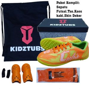 KIDZTUBS Sepatu Futsal Anak Paket Komplit Sepatu Futsal Tas Skin Deker Kaos Kaki Usia 6-10 Tahun Size 28 29 30 31 32 33 34 35 36 37 KDZ1555011625