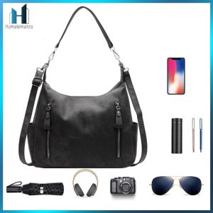 Fashionable Womens Tote Bag Made of PU Leather with Ample Space and Minimalist Style for Everyday Use