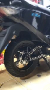 gắp nhôm cnc Datbike ERA - TQ6 factory SWING ARM