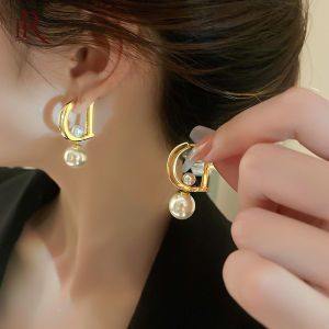 Frascati Classic Hollowed Out Letter D Pearl Drop Female Earrings New Exquisite Jewelry Party Luxury Accessories For Womans