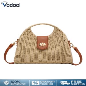 Women Hand-Woven Bag Handmade Woven Shell Female Tote Bag Holiday Lady Straw Bag