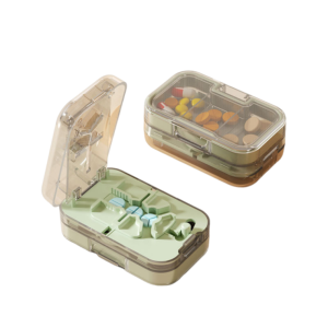 CMIEN7 2 in 1 Portable Pill Cutter Sealed Precise Cutting Daily Pill Splitter Easy Operation with 3 Compartments Pill Divider Travel