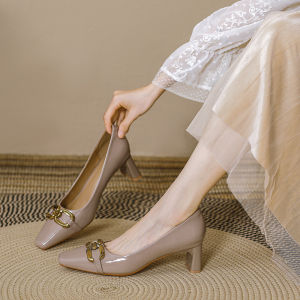 ㊖ Giày Một Lớp Kiểu Pháp Gót Thô 2023 Giày Cưới Màu Đỏ Mới Bằng Da Sáng Chế Miệng Nông Mùa Xuân Và Mùa Thu Giày Cao Gót Mũi Vuông Khí Chất