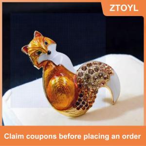 【ZTOYL】 Phong cách cáo Trâm phim hoạt hình động vật ve áo pins sang trọng Corsage cho phụ nữ đa năng sáng bóng Corsage quần áo phụ kiện Quà Tặng