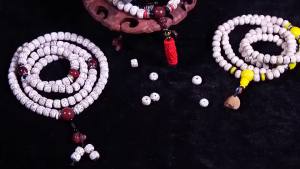 星月菩提108颗文玩佛珠手串高密菩提子男女情侣项链手链108 Star and Moon Bodhi Buddha Beads Jewelry Bracelet - High-Quality Bodhi Seed Beads - For Both Men and Women - Couple Necklace - Bracelet。。。