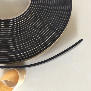 ￼เทปโฟมกันฝุ่น ป้องกันเสียงรบกวน ขนาดยาว5เมตร  ทนทาน