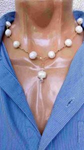 Authentic Fresh Water Pearl Single Line Dangling Necklace And Bracelet in A Bundle 10K Non Fading Gold with Swarovski Diamond in Pendant 11-12 mm Beads Sizes 17.5 inches Necklace Long 8 inches Bracelet Long for Women.