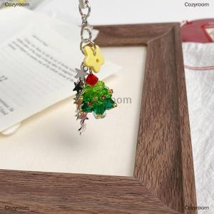 [COD] Cozyroom Y2K Trendy Christmas Tree Keychain Cute Star Tassel Keyring Pendant Ins Style Aesthetic Girly Phone Lanyard Bag Charms Xmas Gift