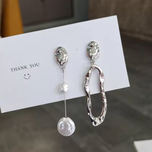 Irregular Pearl Pendant Stud Earrings Elegant Asymmetrical for Women Personality Exaggerated Earring Fashion Jewelry Party Gifts