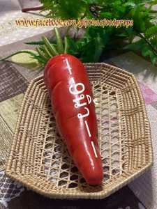 แครอทปลอม เหมือนจริง ขนาดยาว9 นิ้ว โชว์แล้วขายดี