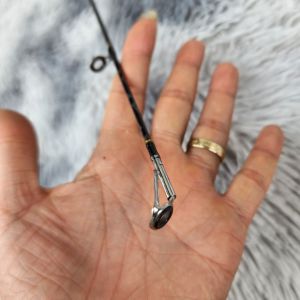 CẦN LURE BLACK DRAGON -S4- PHÔI XOẮN TOÀN THÂN ĐẦU PU CHỐNG XOẮN ĐỨNG VỚI NGANG