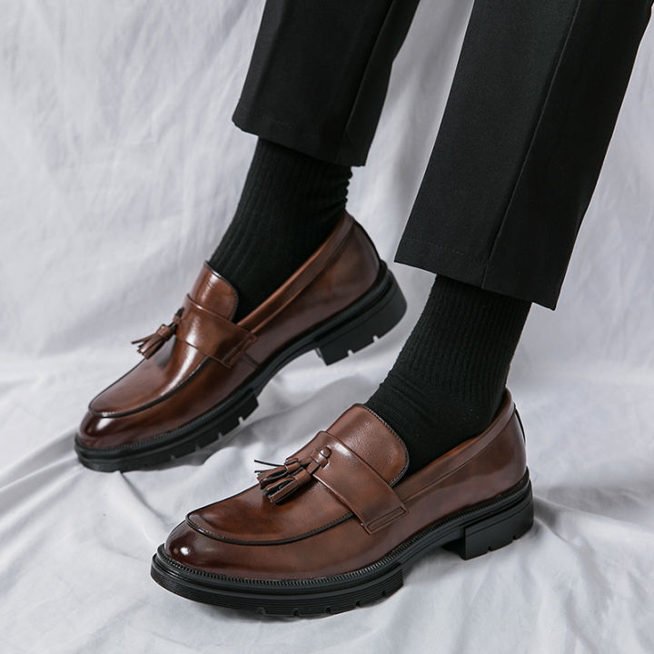 Clarks%20Un%20Gala%20Free%20Brown%20Leather%20Mens%20Loafers%20(Brown%20Leather)%20-%20Image%204