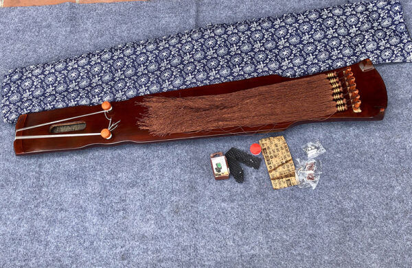 %C4%90%C3%A0n%20th%E1%BA%A5t%20huy%E1%BB%81n%20c%E1%BA%A7m%20-%20Image%202