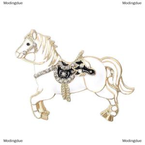 [COD] Modingdue New Classic White Black Rhinestone Horse Brooches For Women Zodiac Animal Lapel Pins Casual Party Accessories Fashion Jewelry