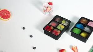 4/6/8 Grids Ice Cube Tray with Lid Large Silicone Ice Tray Molds for Freezer BPA Free Big Square Ice Cube for Whiskey tails Baby Food Juices