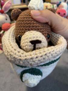 “Galilee Cafe” Pen Holder: W9cm H: 95cm Bear: L10cm W5cmWhimsical Handmade Whimsical Handmade Pen Holder~ Artisanal Crochet Creations ~ MAMABEARHOUSE"""