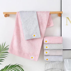 Khăn TắmKhăn Sợi Tre Kháng Khuẩn Khổ 34cm X 76cm Thêu Hoa Cúc