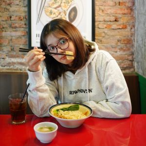 Rown Division Hoodie Malvix Misty
